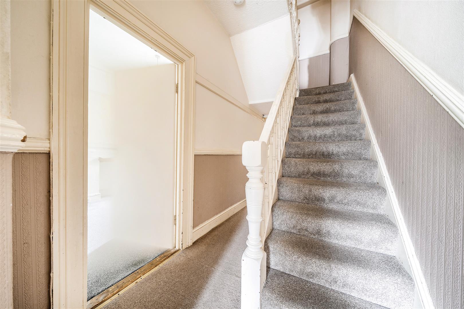 Rose Hill, Mount Pleasant, Swansea, SA1 6HY